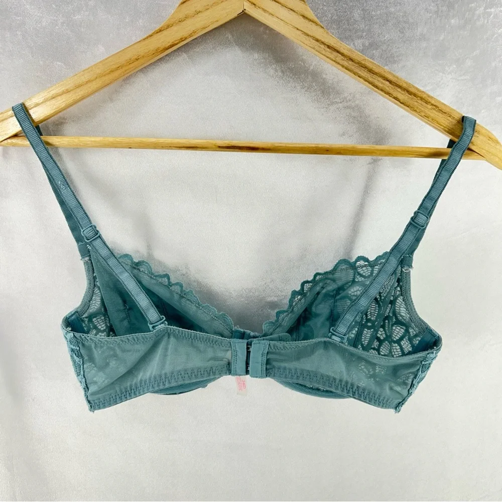 Victoria's Secret PINK Lace Bralette Size 34D